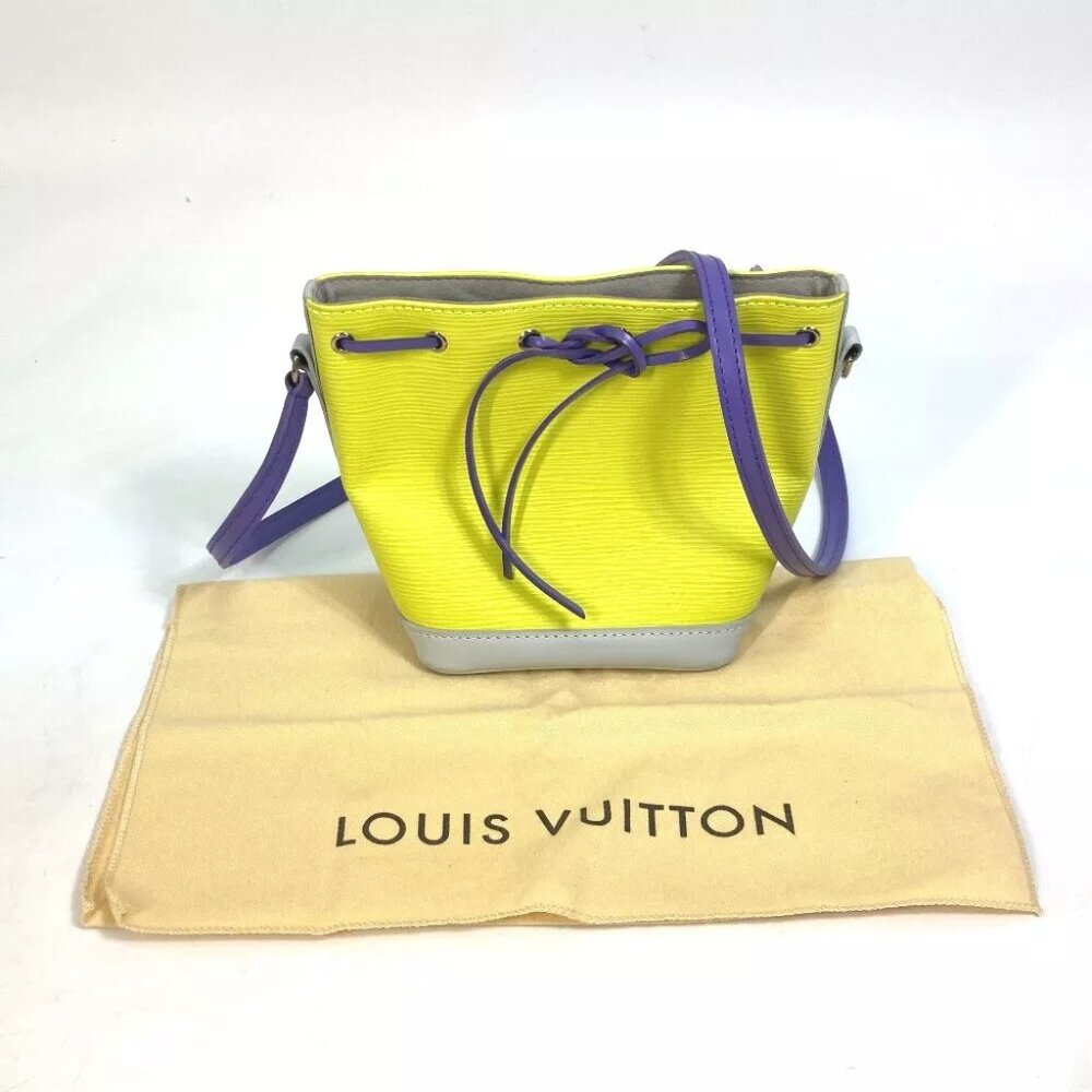 LOUIS VUITTON M42501 Mini Epi Nanonoe Bag Pochette Crossbody Shoulder Bag